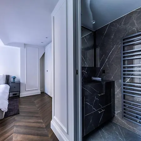 Apartment Elysees Gem 2-bedroom